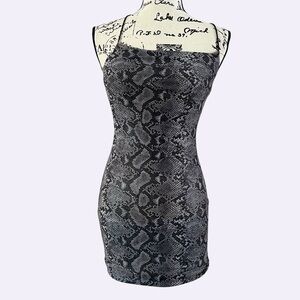 Tiger mist Viper snakeskin print strappy mini dress Ladies size xs Gray black